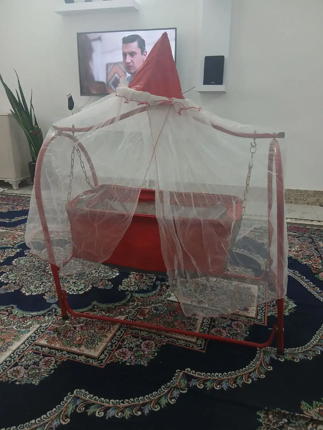 گهواره نوزادی|اسباب و اثاث بچه|مشهد, پنجتن|دیوار