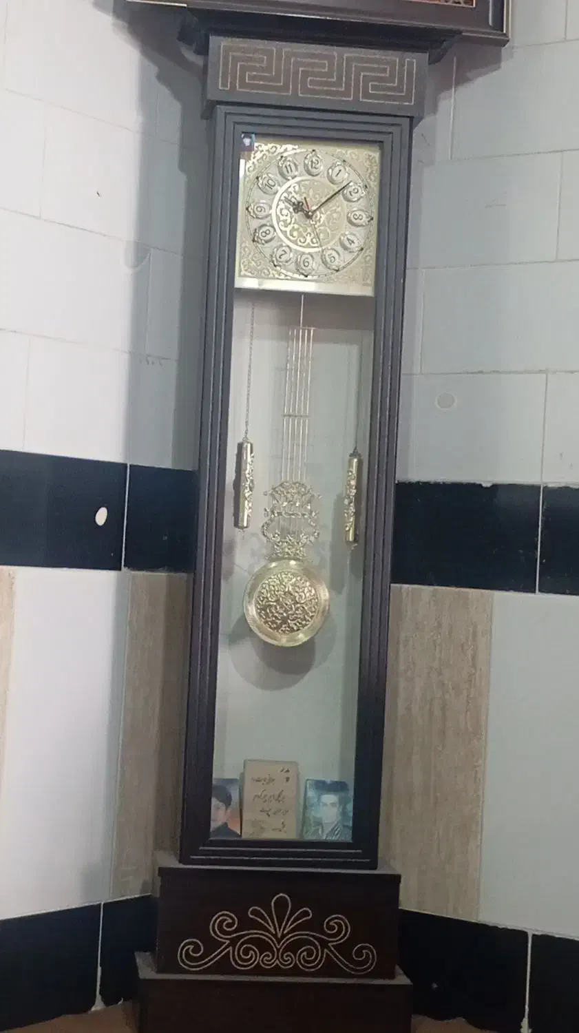 ساعت ایستاده مدل کلاسیک|ساعت دیواری و تزئینی|مرودشت, شهرک مهدیه|دیوار
