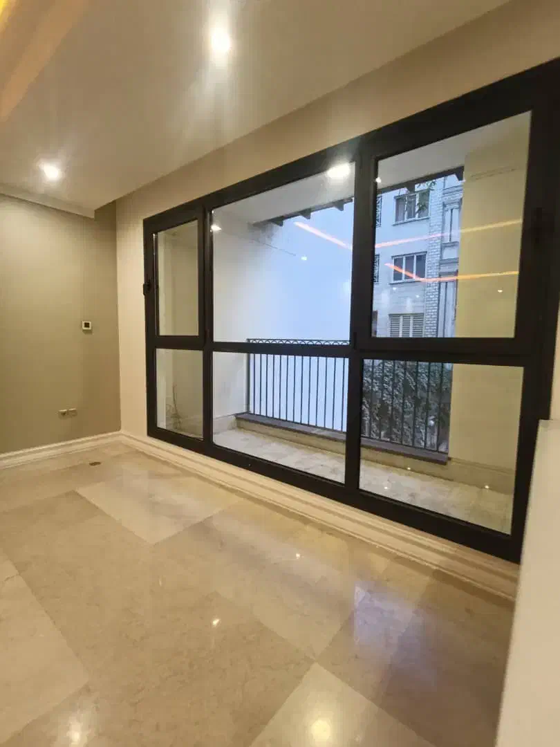 ۱۴۰ متر ولنجک/ فول مشاعات /۳ پارکینگ