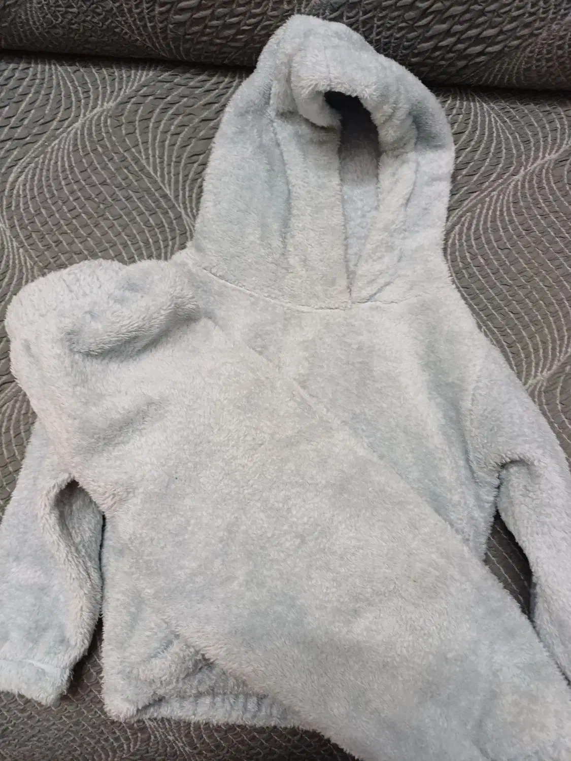 لباس کودک|کفش و لباس بچه|قم, باغ کرباسی|دیوار