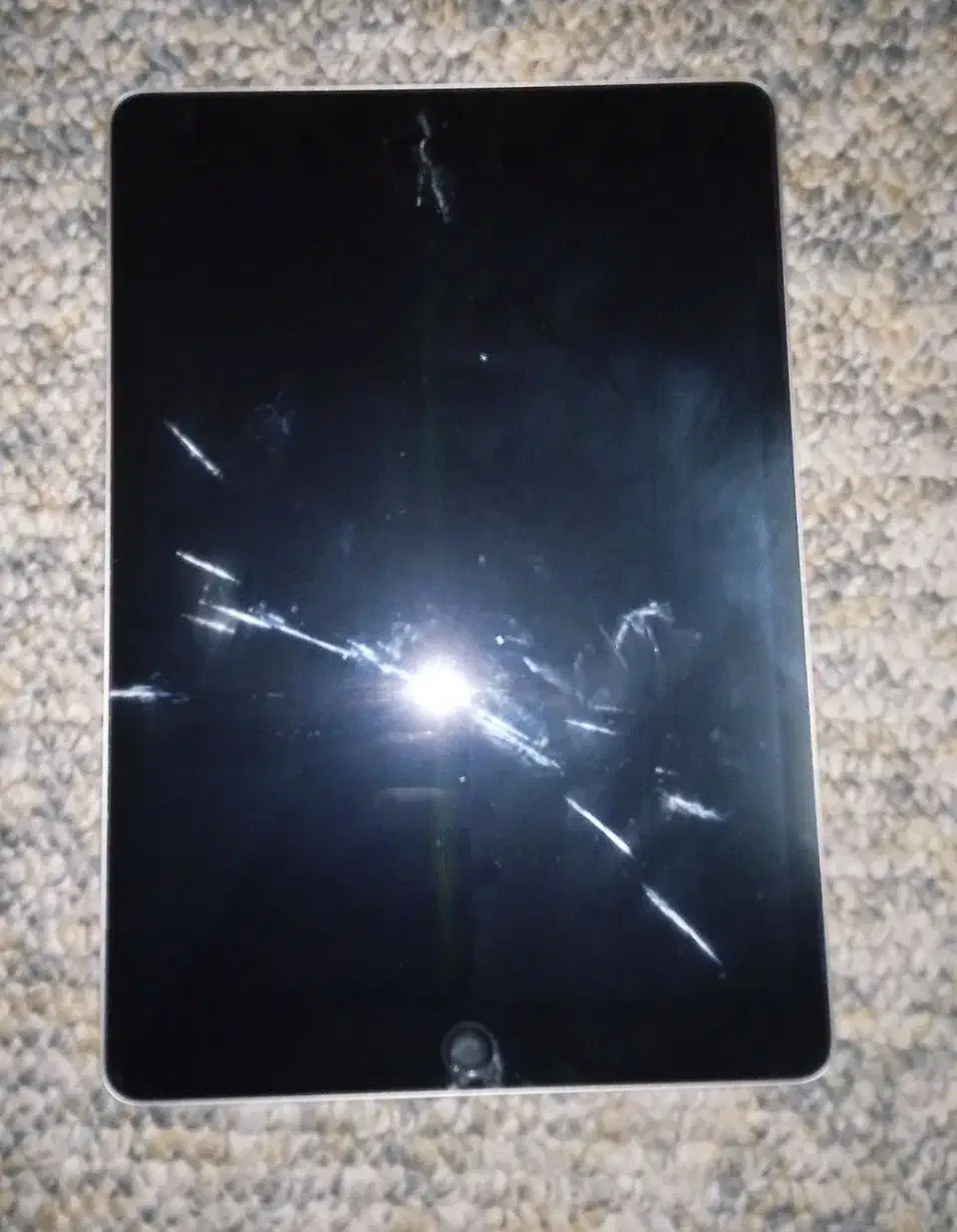 ipad 9th نو نو همراه با خش گیر|تبلت|بندرعباس, |دیوار