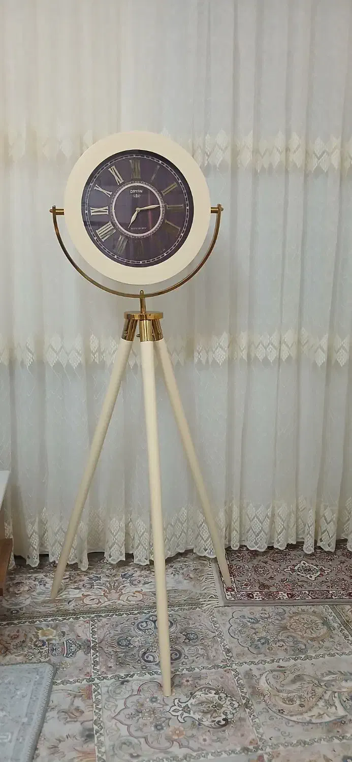 ساعت ایستاده|ساعت دیواری و تزئینی|بیرجند, |دیوار