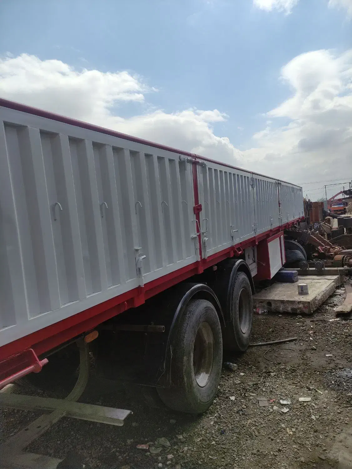 فروش کفی لبه دار|خودرو سنگین|اصفهان, شهرک صنعتی امیرکبیر (شاپور جدید)|دیوار