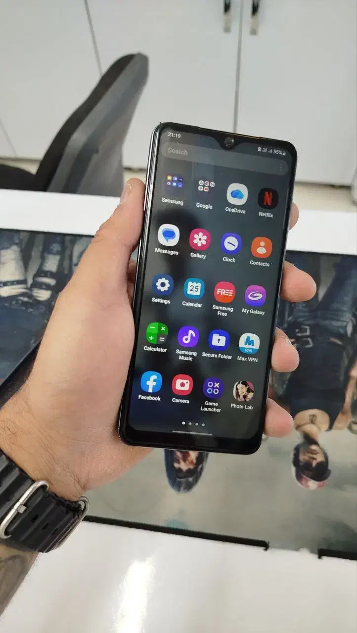 m32 در حد|موبایل|مشهد, نیروی هوایی|دیوار