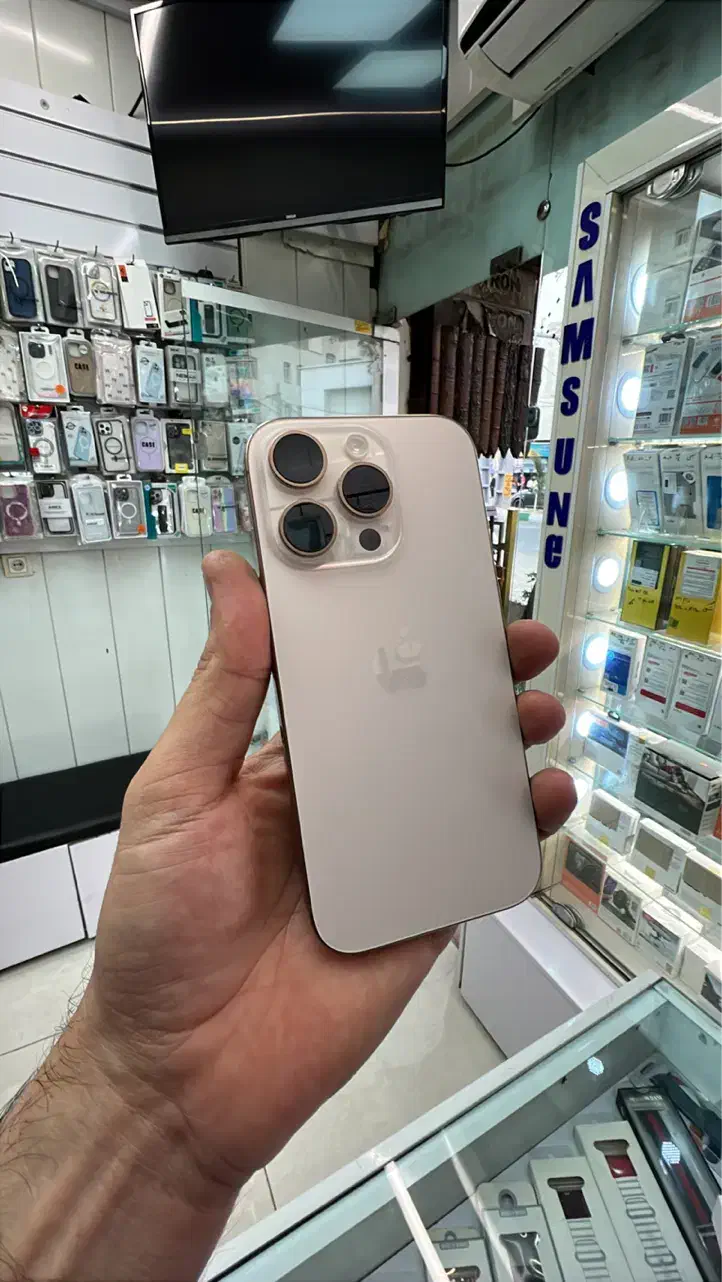 16 Pro 256 ZAA   کارکرده در حد نو|موبایل|قدس, شهر‌قدس|دیوار