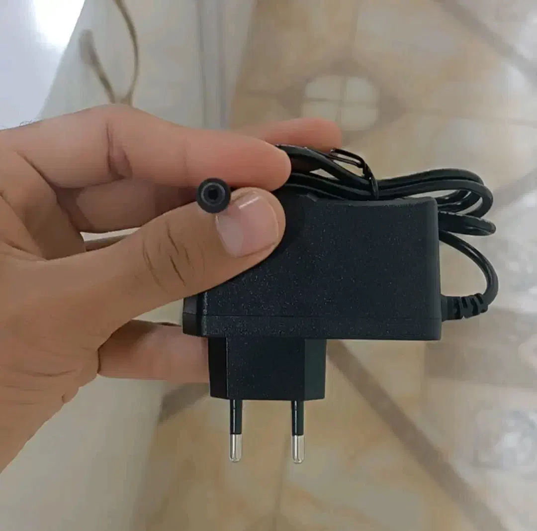 ریسه نئون و آداپتور ۱۲ وات|ریسه و چراغ تزئینی|بوشهر, |دیوار