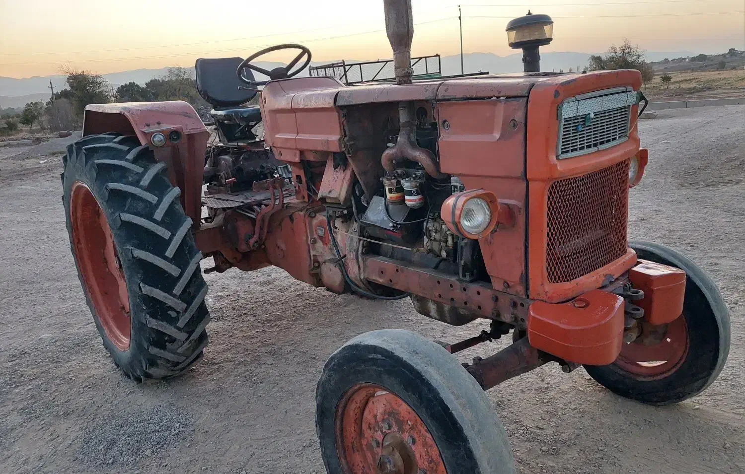 رومانی مدل ۶۸|خودرو سنگین|حمیل, |دیوار