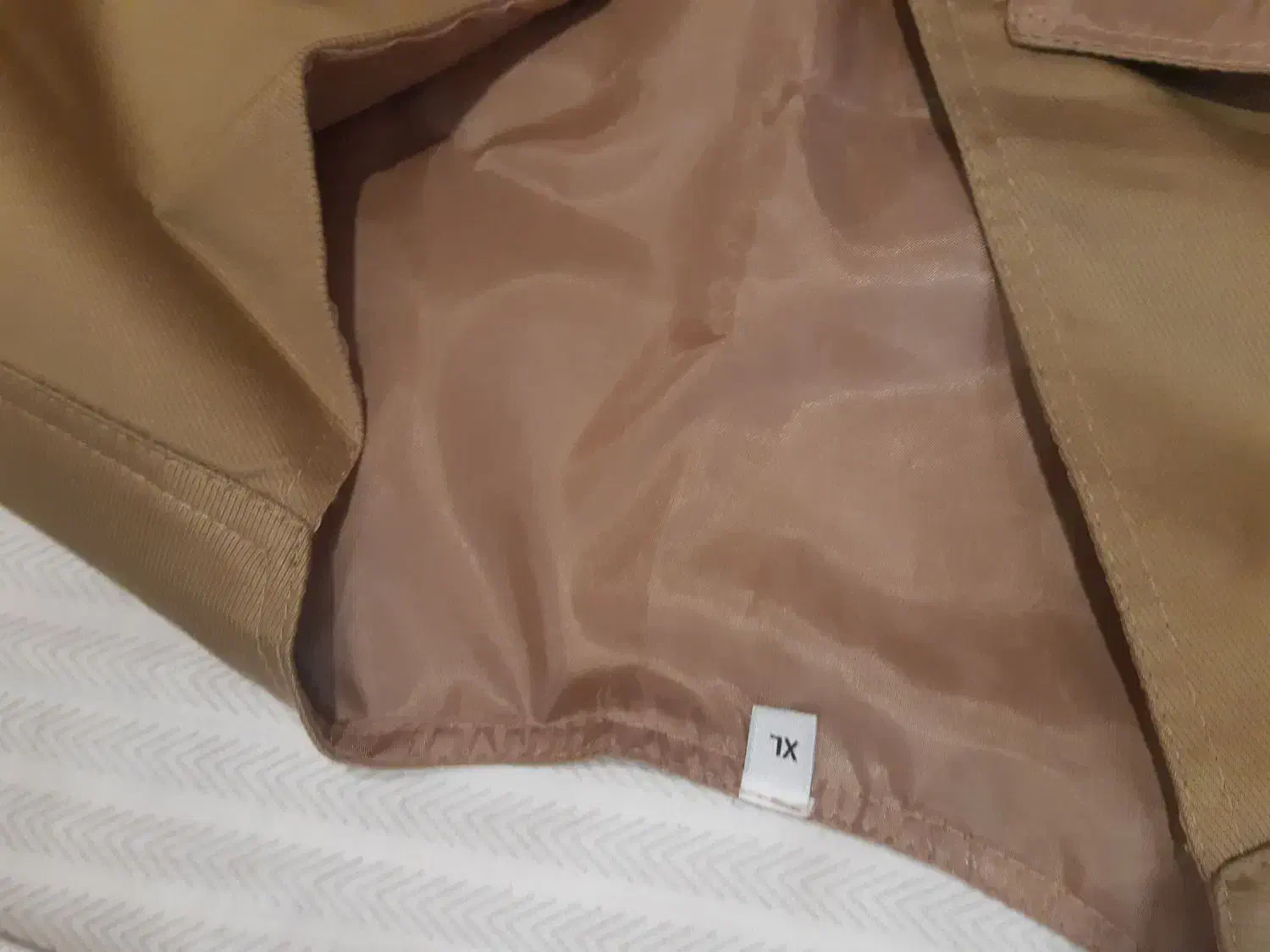 جلیقه مردانه|لباس|ساری, |دیوار