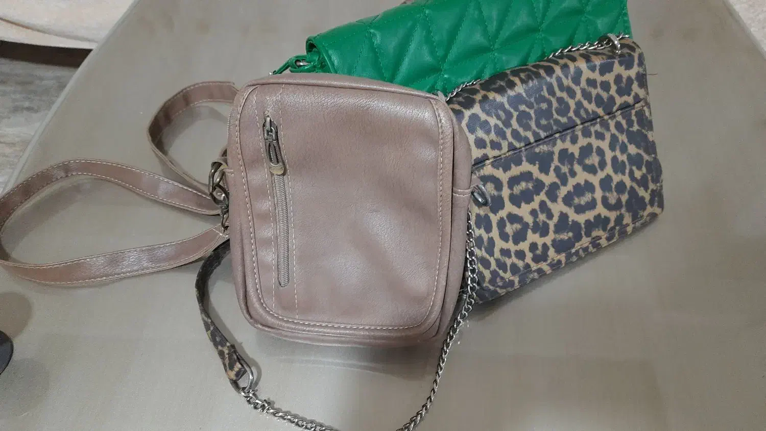 کیف|کیف، کفش، کمربند|سقز, |دیوار