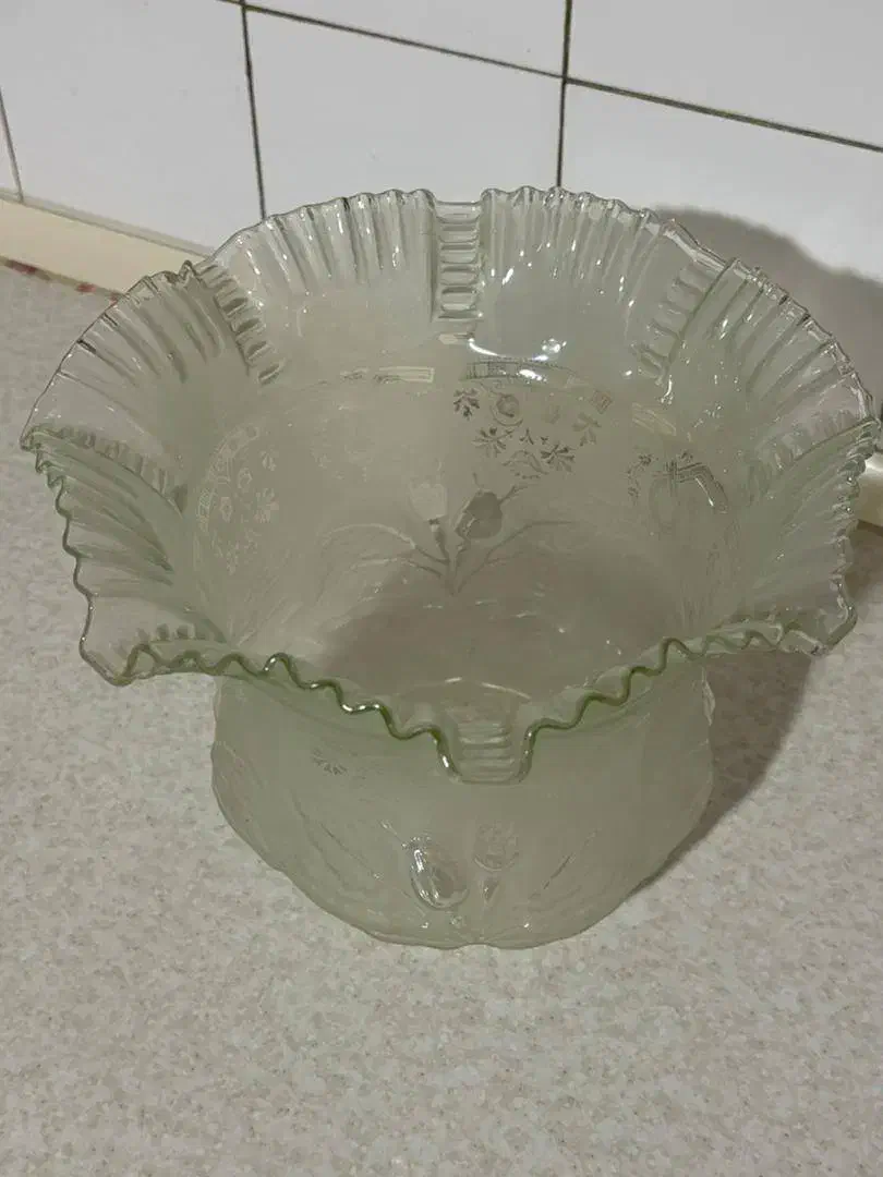 حباب های قدیمی ولاله چراغ|لوستر و چراغ آویز|تبریز, |دیوار