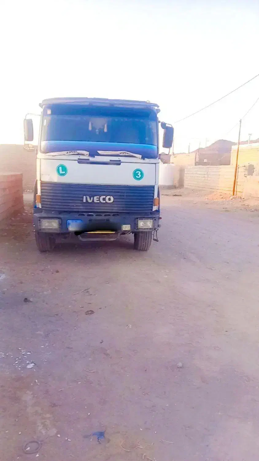 تریلی کشنده|خودرو سنگین|نیریز, |دیوار