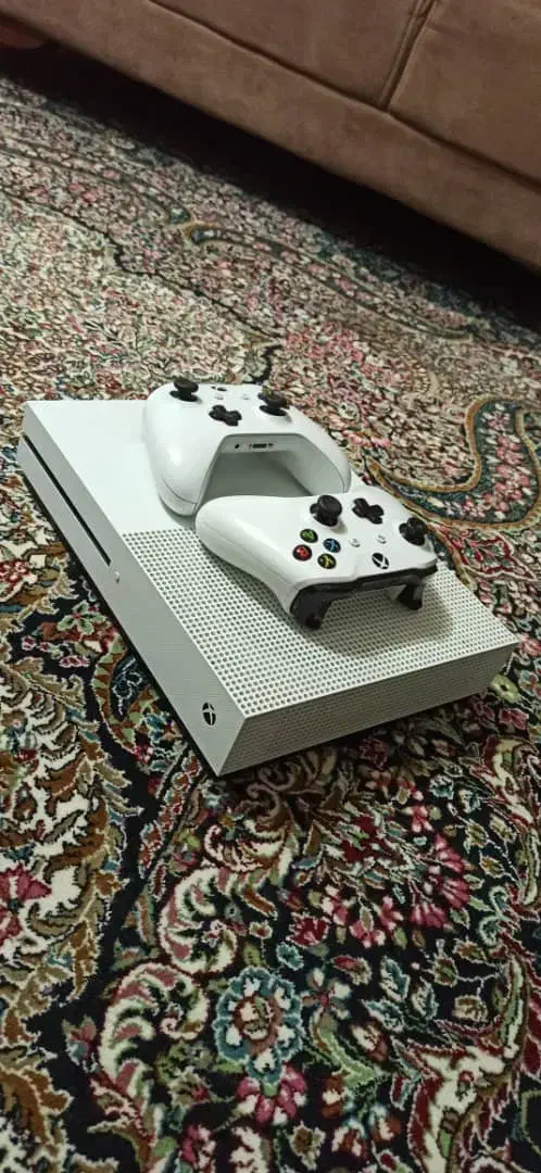 ایکس باکس one s|کنسول، بازی ویدئویی و آنلاین|زاهدان, |دیوار