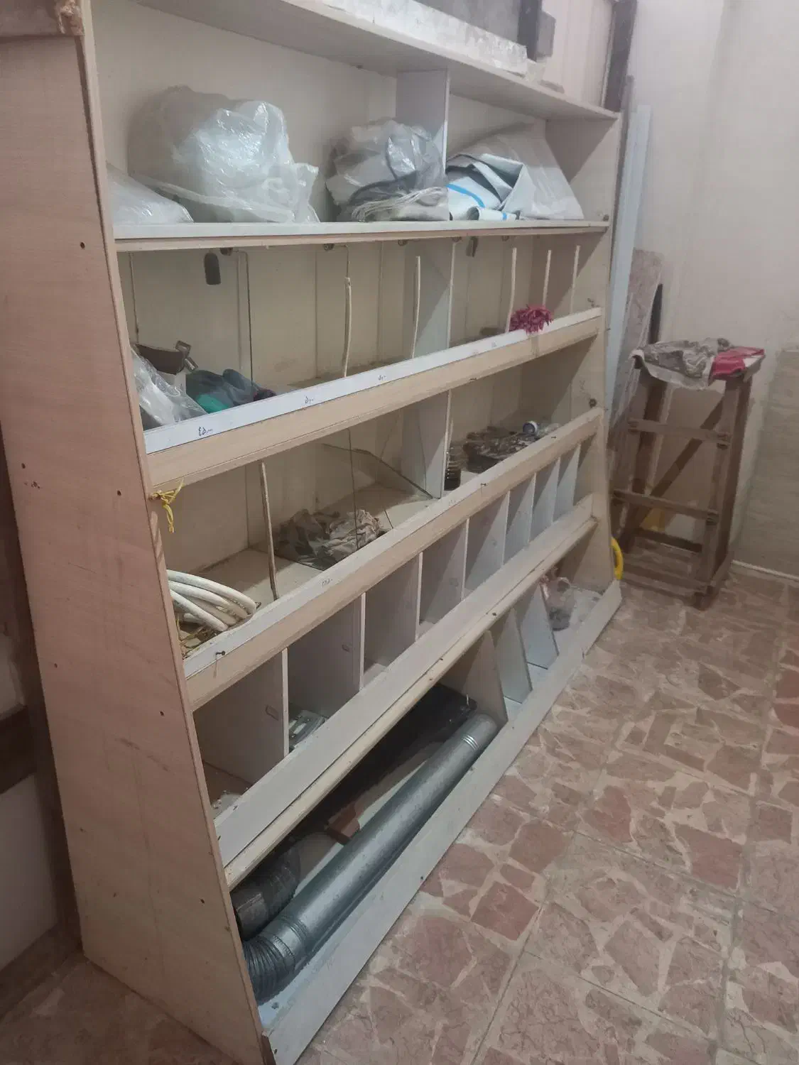 2 عدد قفسه ام دی اف|کتابخانه، شلف، قفسه‌های دیواری|رشت, نظری|دیوار