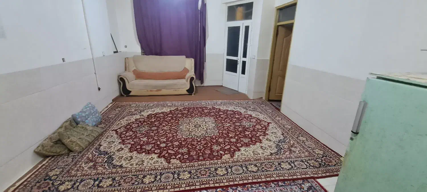 سوعیت چسبیده به رود خانه محدوده پل زمان خان|اجارهٔ کوتاهمدت آپارتمان و سوئیت|زاینده رود, |دیوار