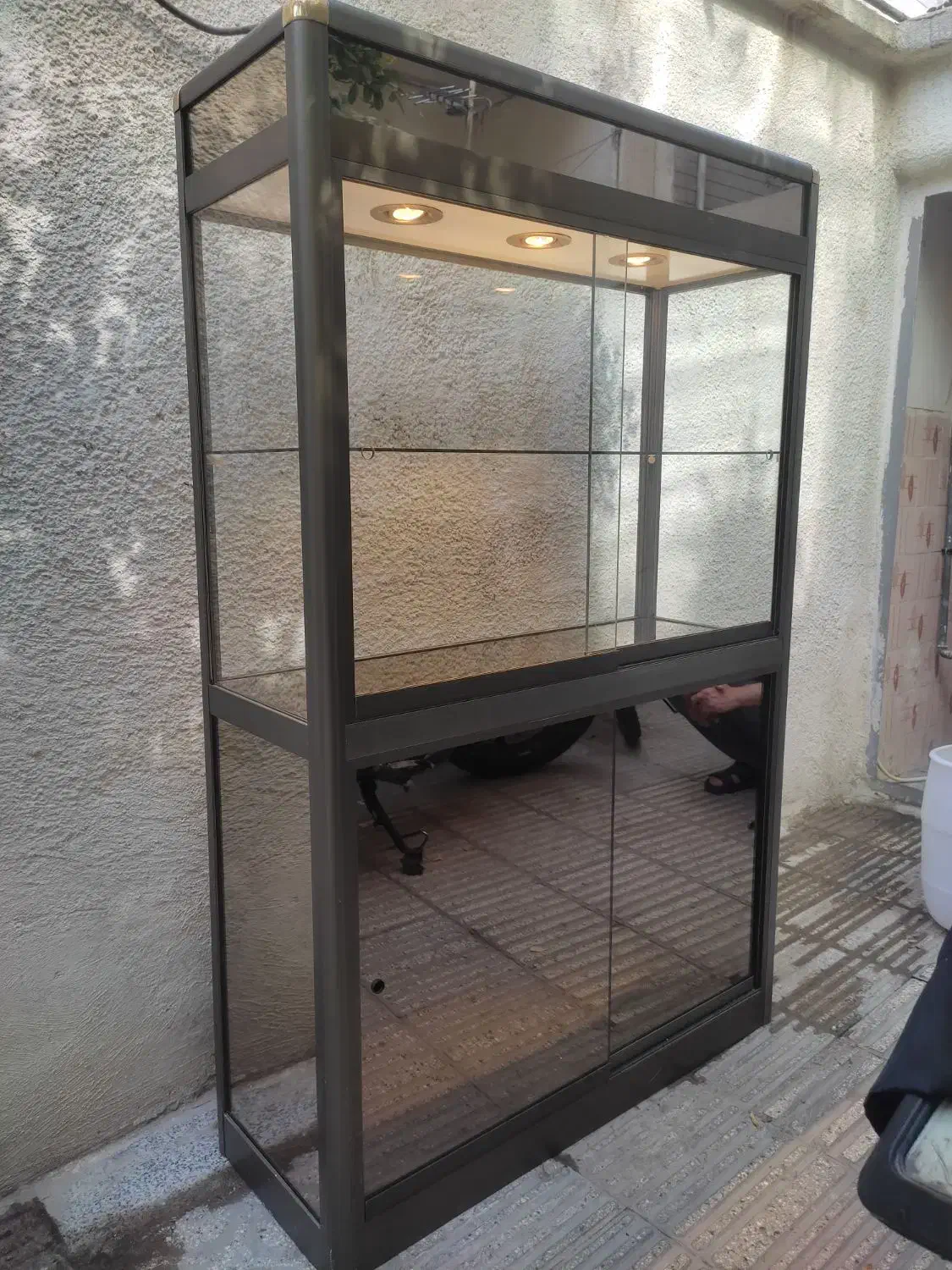 ویترین شیشه ای چراغ دار|بوفه، ویترین، کنسول|تهران, مجیدیه|دیوار