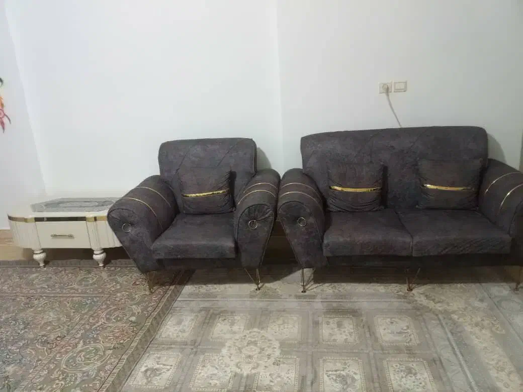 مبل راحتی مدل اسکارلت پایه فلزی پارچه خارجی|مبلمان خانگی و میز عسلی|برخوار, |دیوار