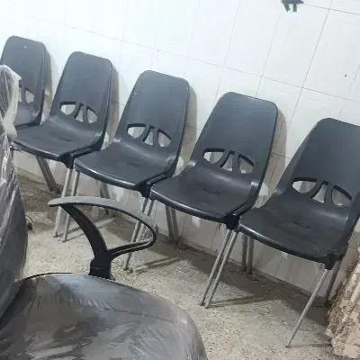 وسایل سالن زیبایی|آرایشگاه و سالن‌های زیبایی|زاهدان, |دیوار