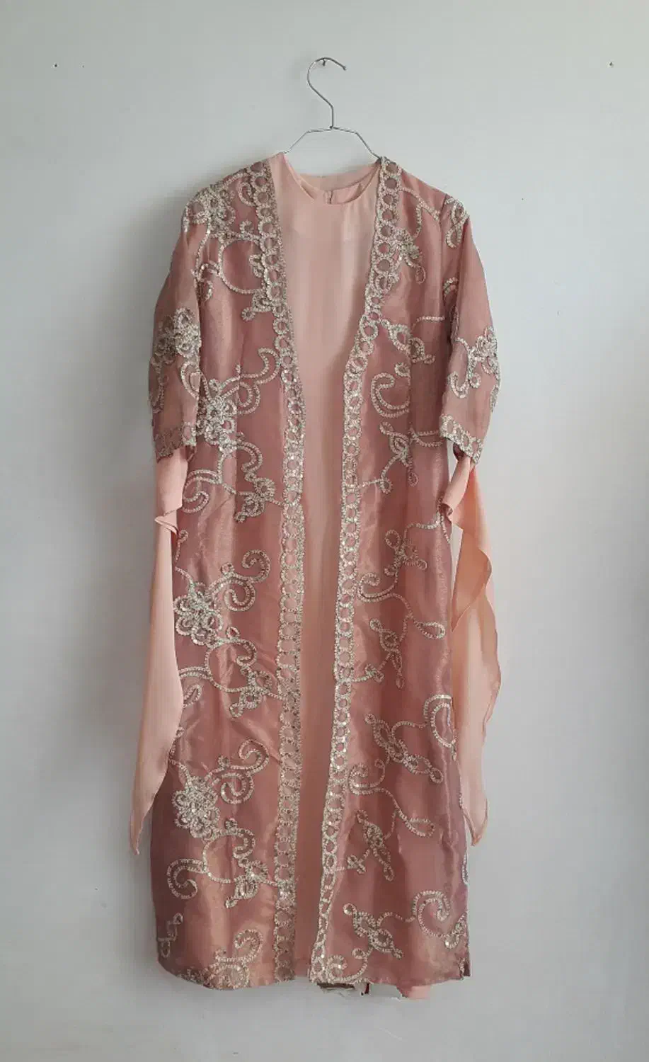 پافر ، لباس مجلسی ، مانتو دخترانه و زنانه|لباس|چناران, |دیوار