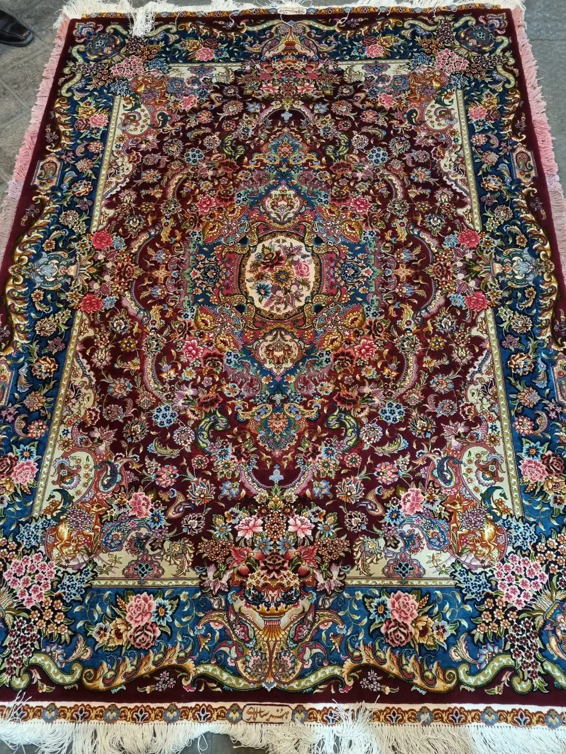 کارشناسی و راهنمایی رایگان خرید وفروش فرش دستباف|فرش|تبریز, |دیوار