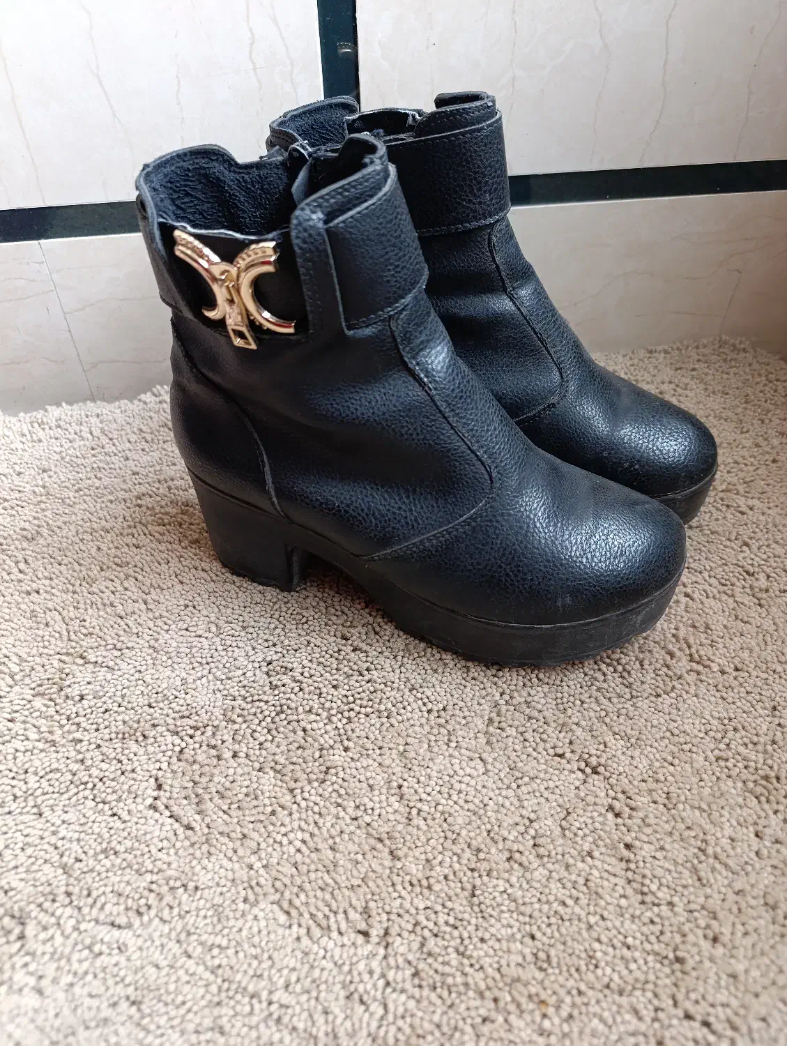 کفش زمستانی|کیف، کفش، کمربند|شوشتر, |دیوار