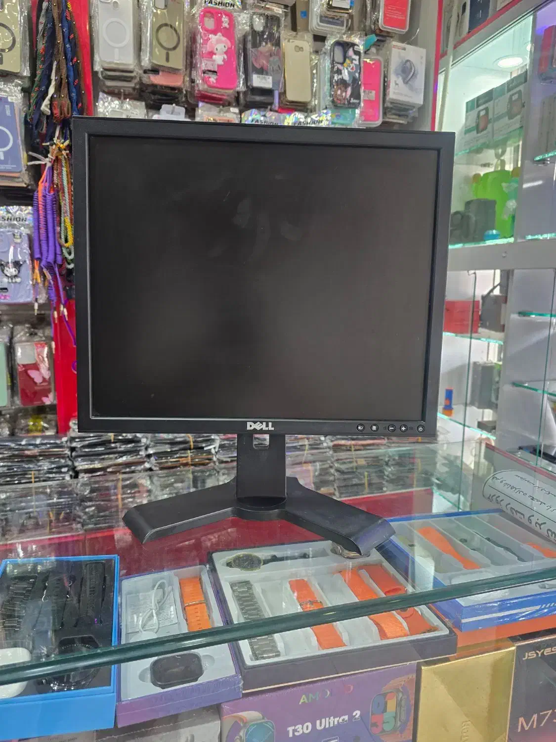 مانیتور۱۷اینجDell|قطعات و لوازم جانبی رایانه|همدان, |دیوار