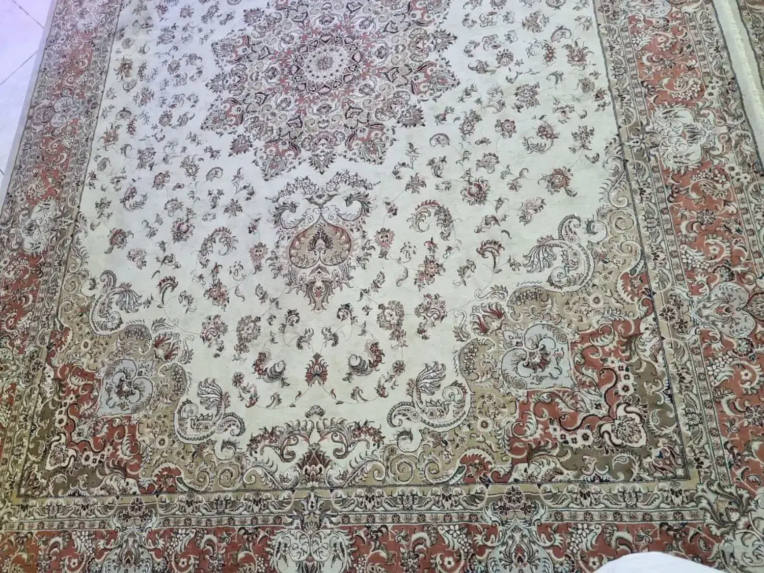 فرش ۹ متری ۷۰۰ شانه|فرش|تهران, هفده شهریور|دیوار