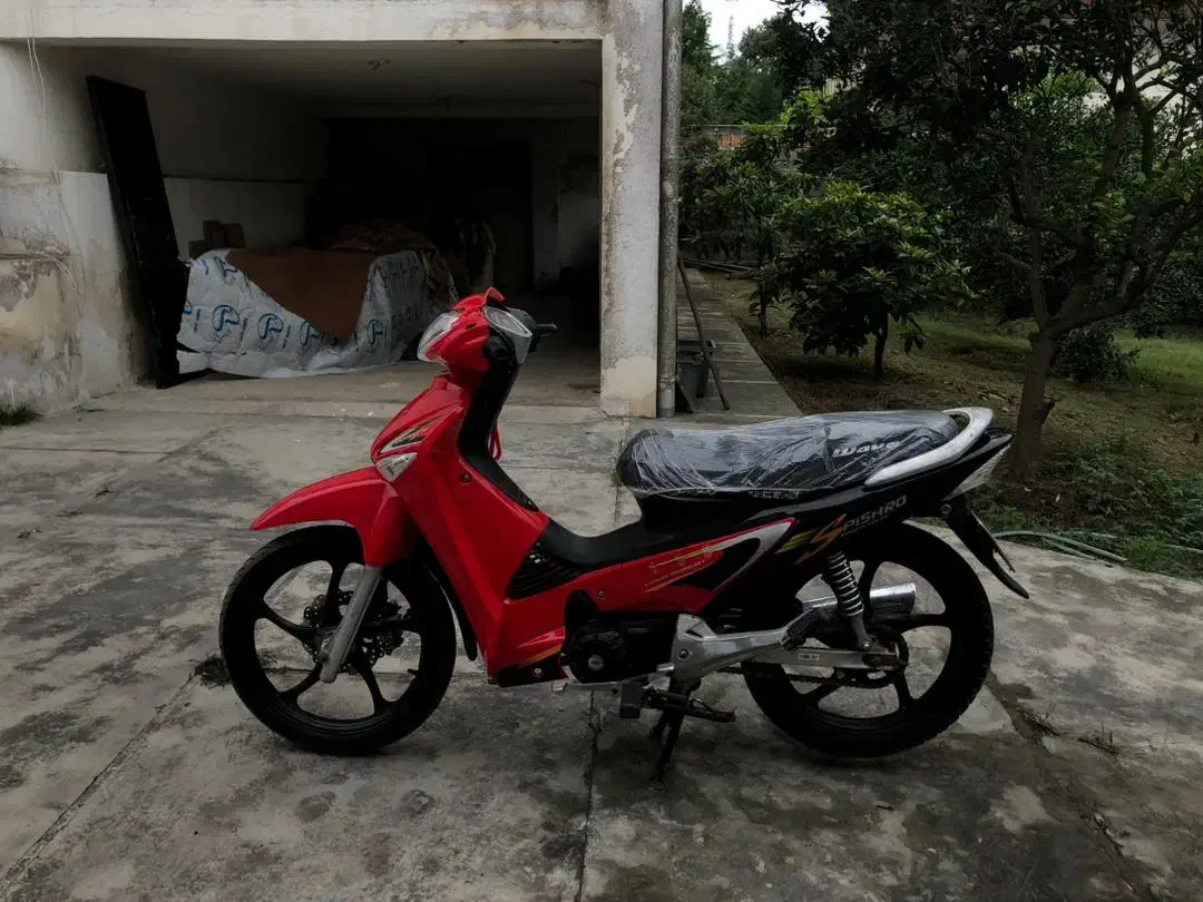 طرح ویو پیشرو ۱۳۵|موتورسیکلت|عباس‌آباد, |دیوار