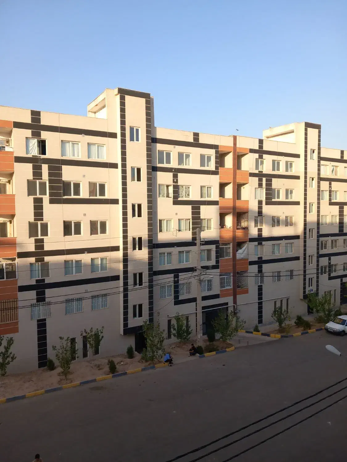 دو خواب/آسانسور/واحد بزرگ/فول خوش نقشه|فروش آپارتمان|هشتگرد, شهرک گلها|دیوار