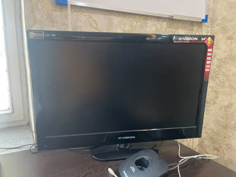 تلویزیون ۲۴ اینچ ایکس ویژن|تلویزیون و پروژکتور|مشهد, طرق|دیوار