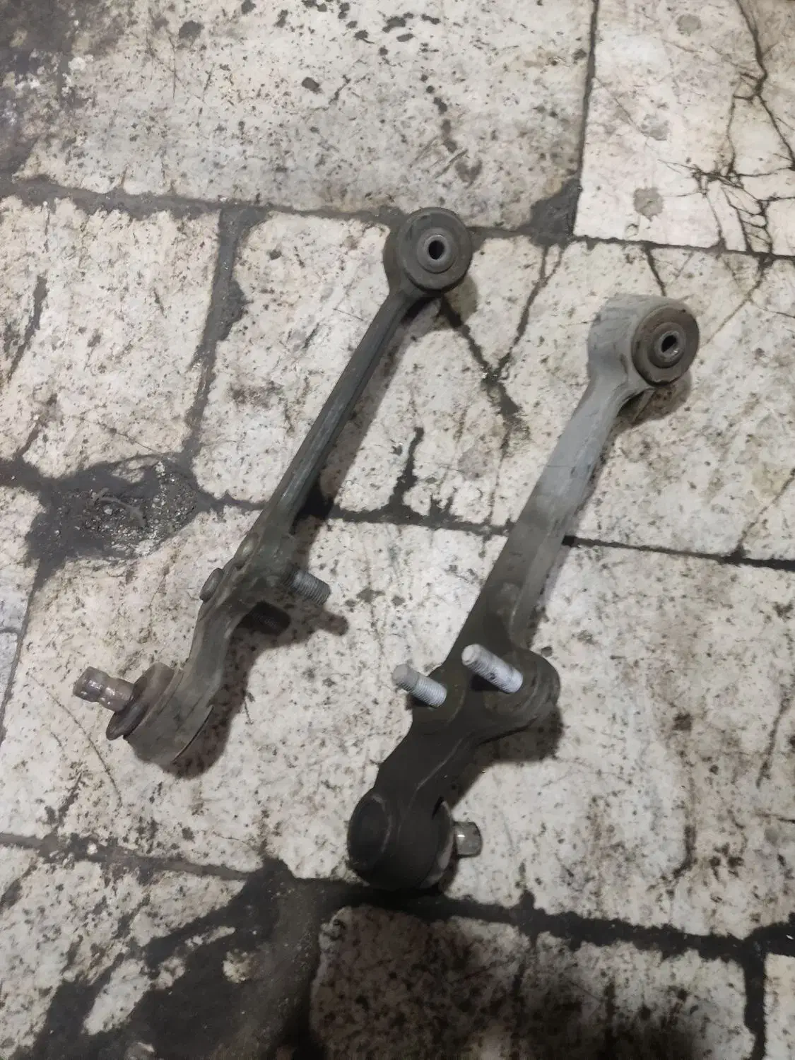 دوعدد طبق تیبا.ساینا.ریو.کوئیک سالم و درجه یک|قطعات یدکی و لوازم جانبی|نسیمشهر, |دیوار