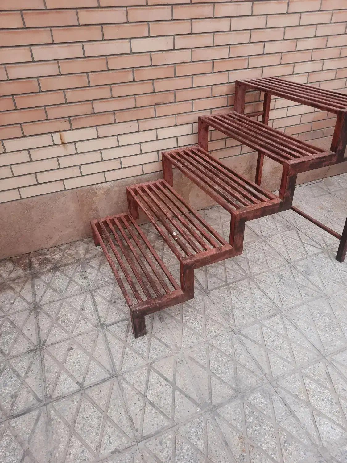 پله آهنی|مصالح و تجهیزات ساختمان|مبارکه, |دیوار