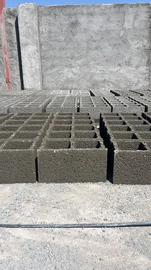 کارگر بلوک زنی|استخدام معماری، عمران و ساختمانی|سیرجان, |دیوار