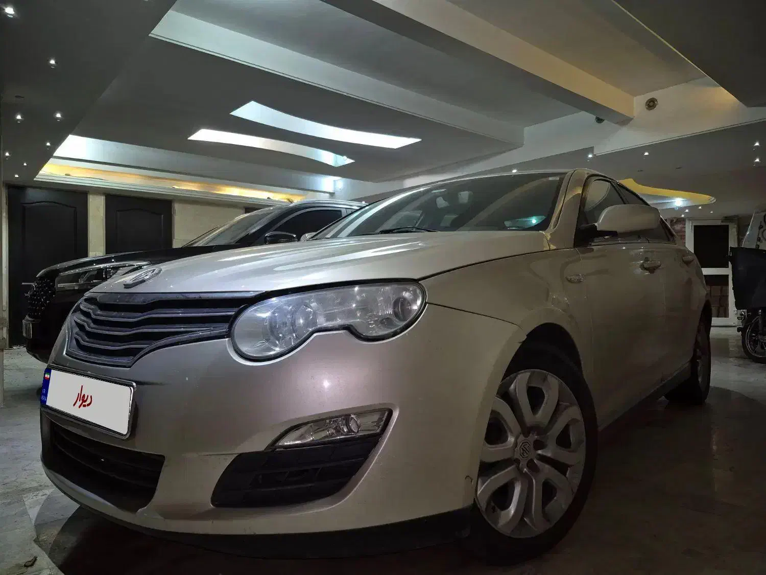 MG550|خودرو سواری و وانت|تهران, چهارصد دستگاه|دیوار