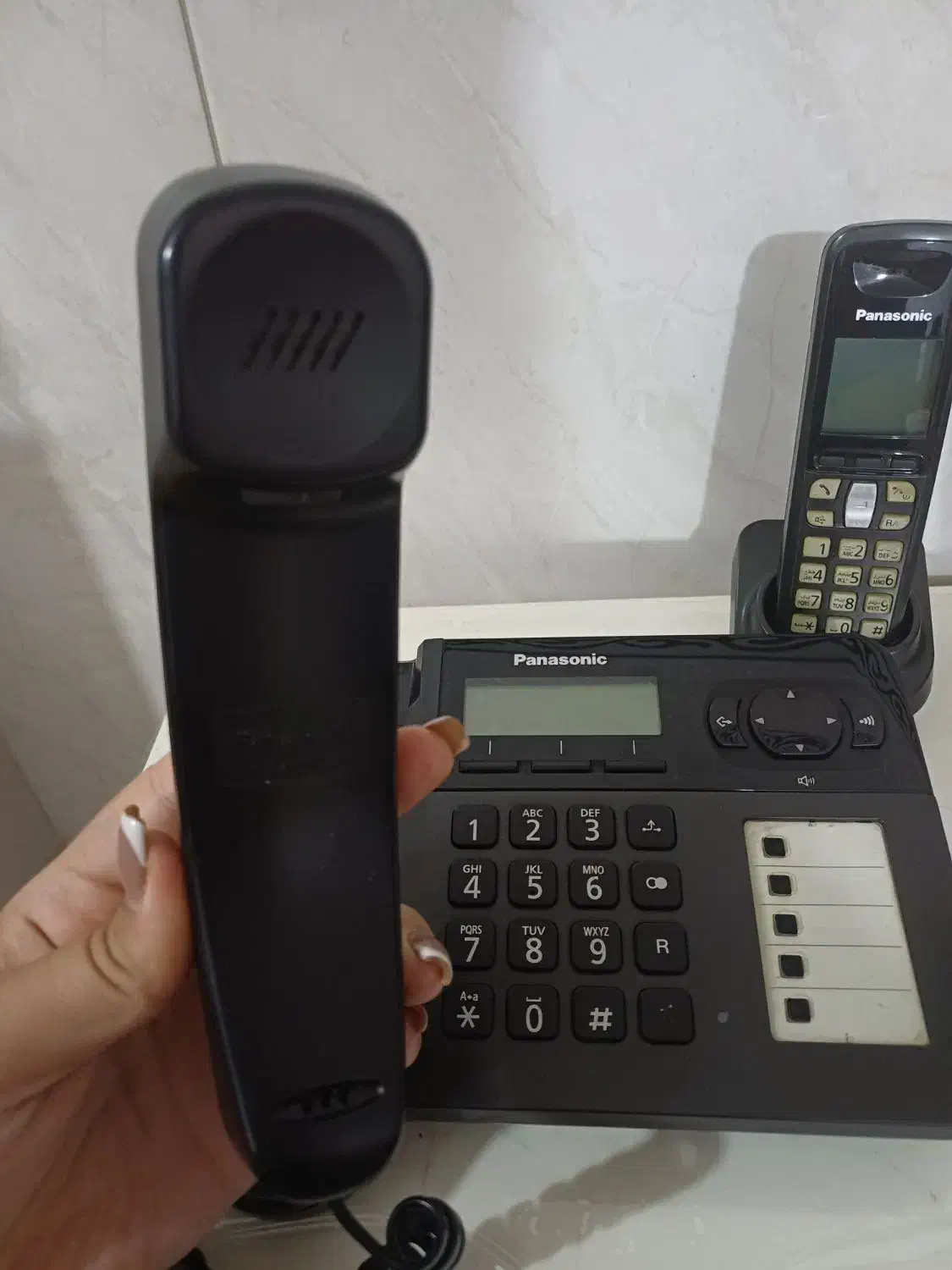 تلفن بی سیم پاناسونیک ۶ ماه کار کرده خیلی نو تمیز|تلفن رومیزی|قرچک, باقرآباد|دیوار