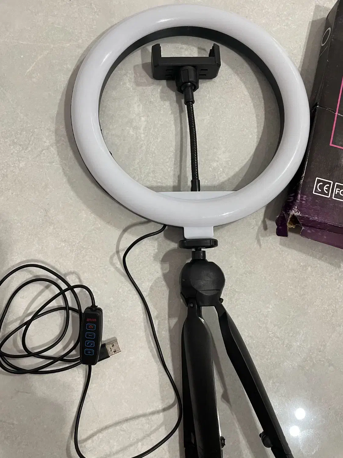 رینگ لایت|دوربین عکاسی و فیلم‌برداری|شیراز, کاراندیش|دیوار