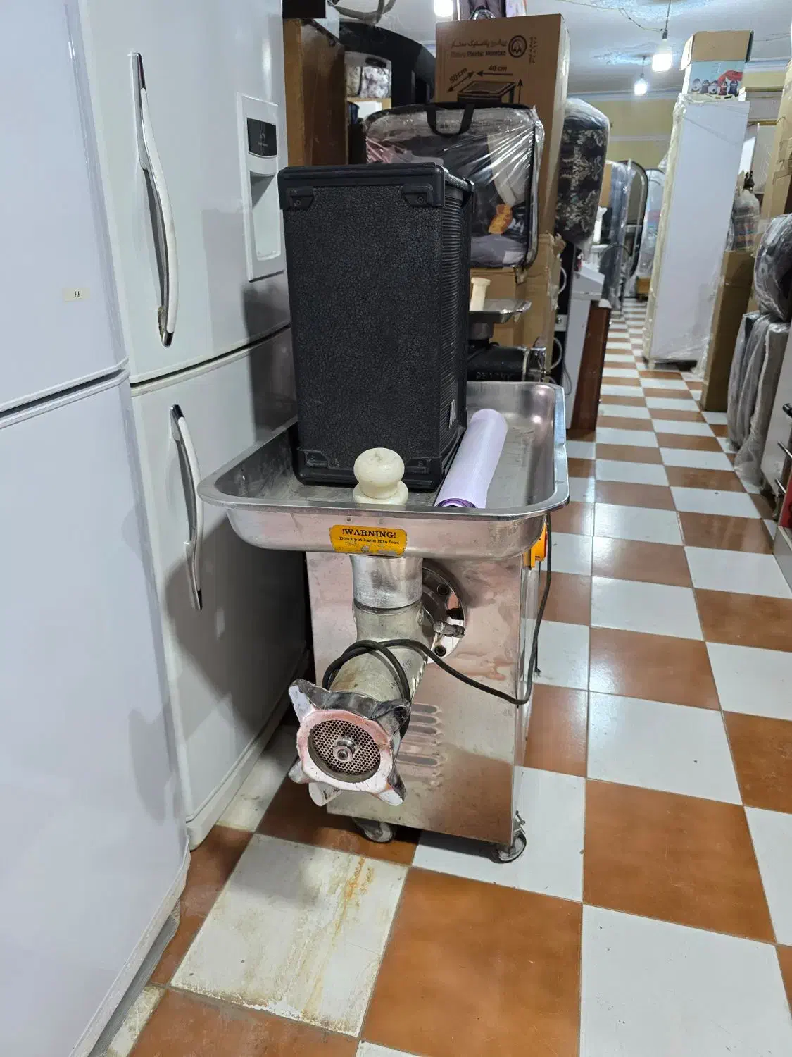 چرخ گوشت صنعتی بزرگ متنوع در مسجدسلیمان|فروشگاه و مغازه|شوشتر, |دیوار