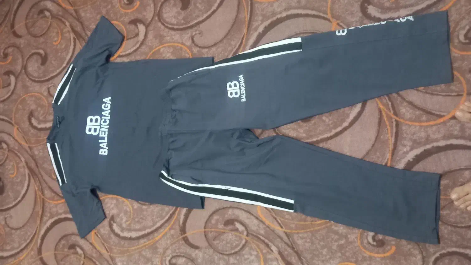 لباس  نو|لباس|ساوه, |دیوار