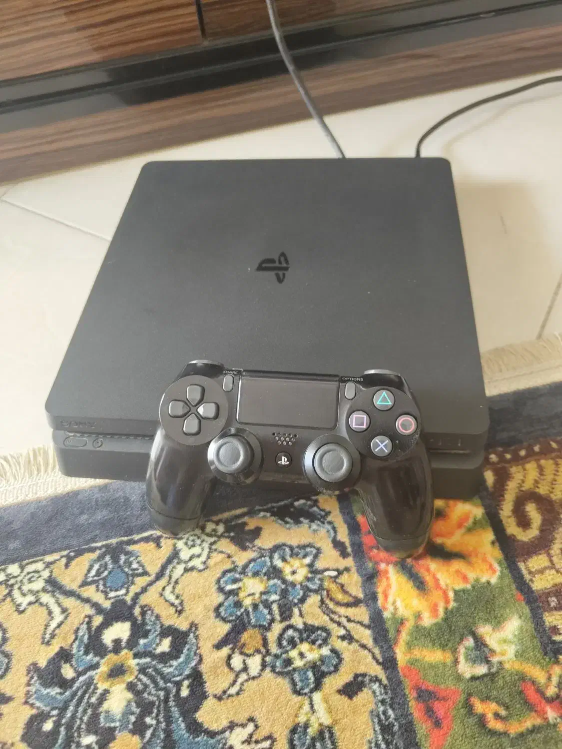 PS4 slim|کنسول، بازی ویدئویی و آنلاین|شیراز, شهرک سراج‎|دیوار