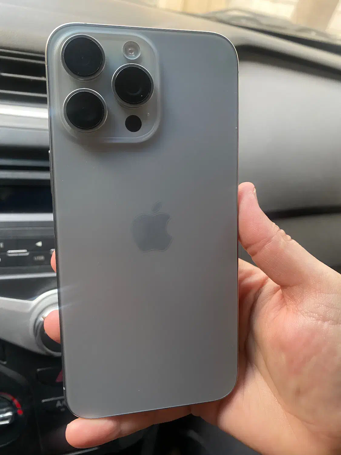 ایفون ۱۵ پرو مکس ۲۵۶ دو سیم هلث ۱۰۰|موبایل|مشهد, کوثر|دیوار