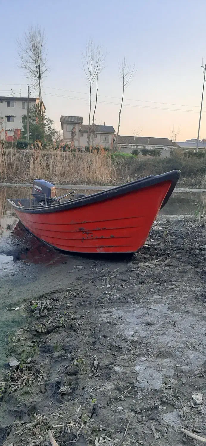 قایق موتور دریایی میخای تماس بگیر|قایق و سایر وسایل نقلیه|بندر انزلی, قلم گوده|دیوار