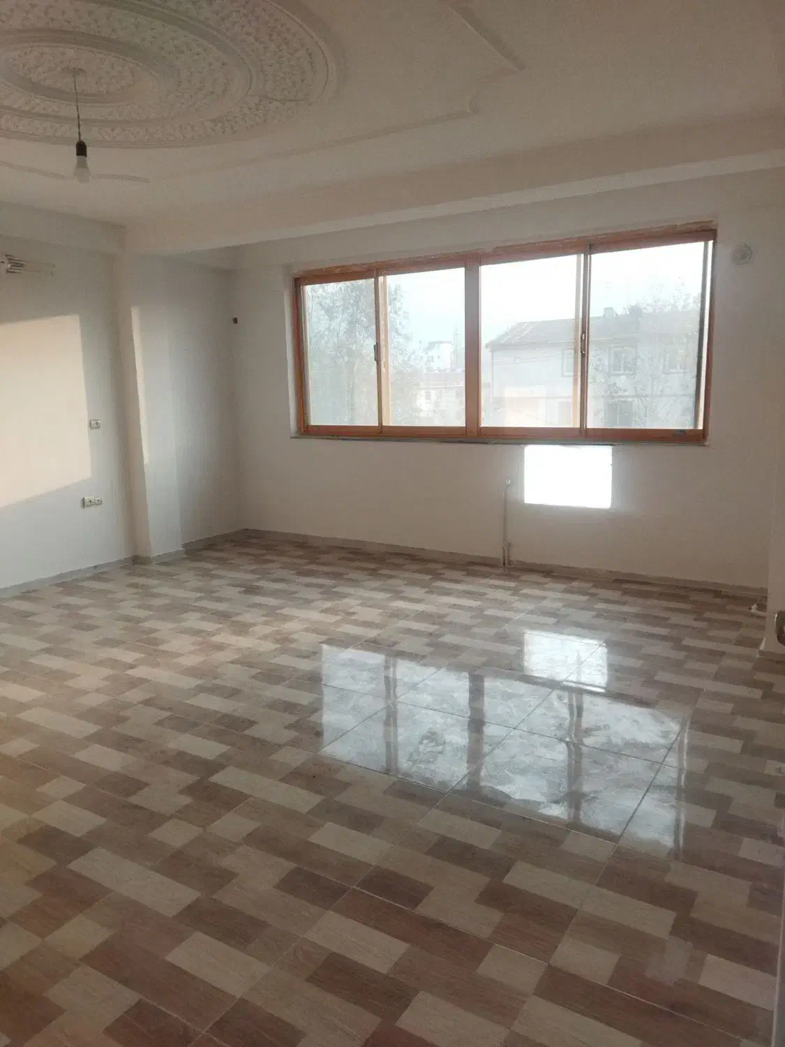 رهن آپارتمان ۷۰ متر جاده لیلاکوه|اجارهٔ آپارتمان|لنگرود, |دیوار