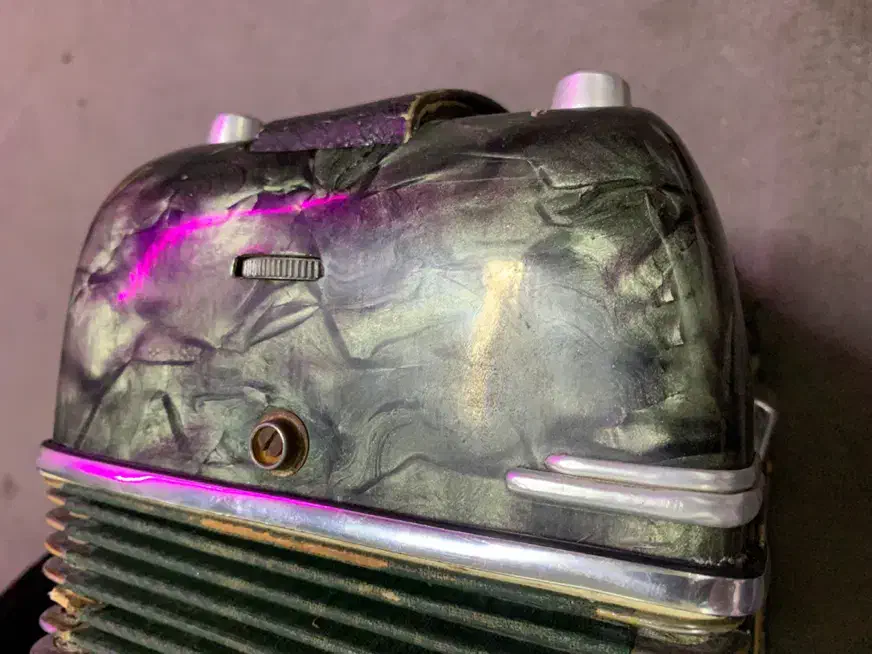 آکاردیون عتیقه|پیانو، کیبورد، آکاردئون|تهران, امانیه|دیوار