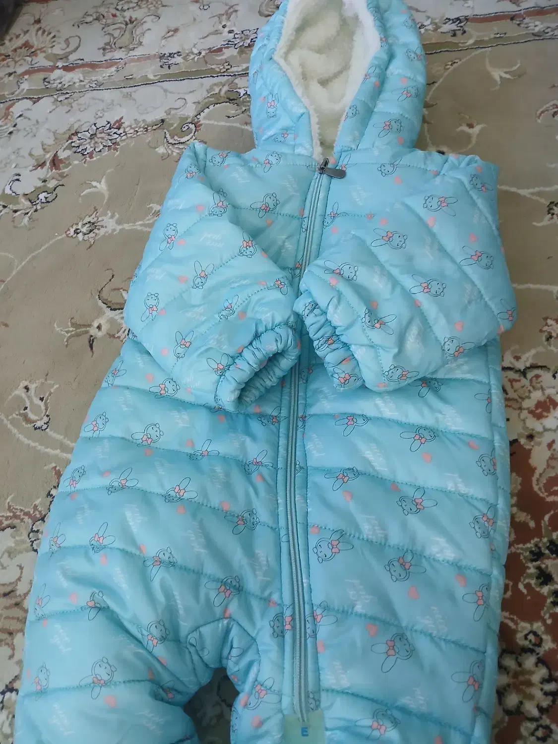 لباس بچه|کفش و لباس بچه|گلبهار, شهر جدید گلبهار|دیوار