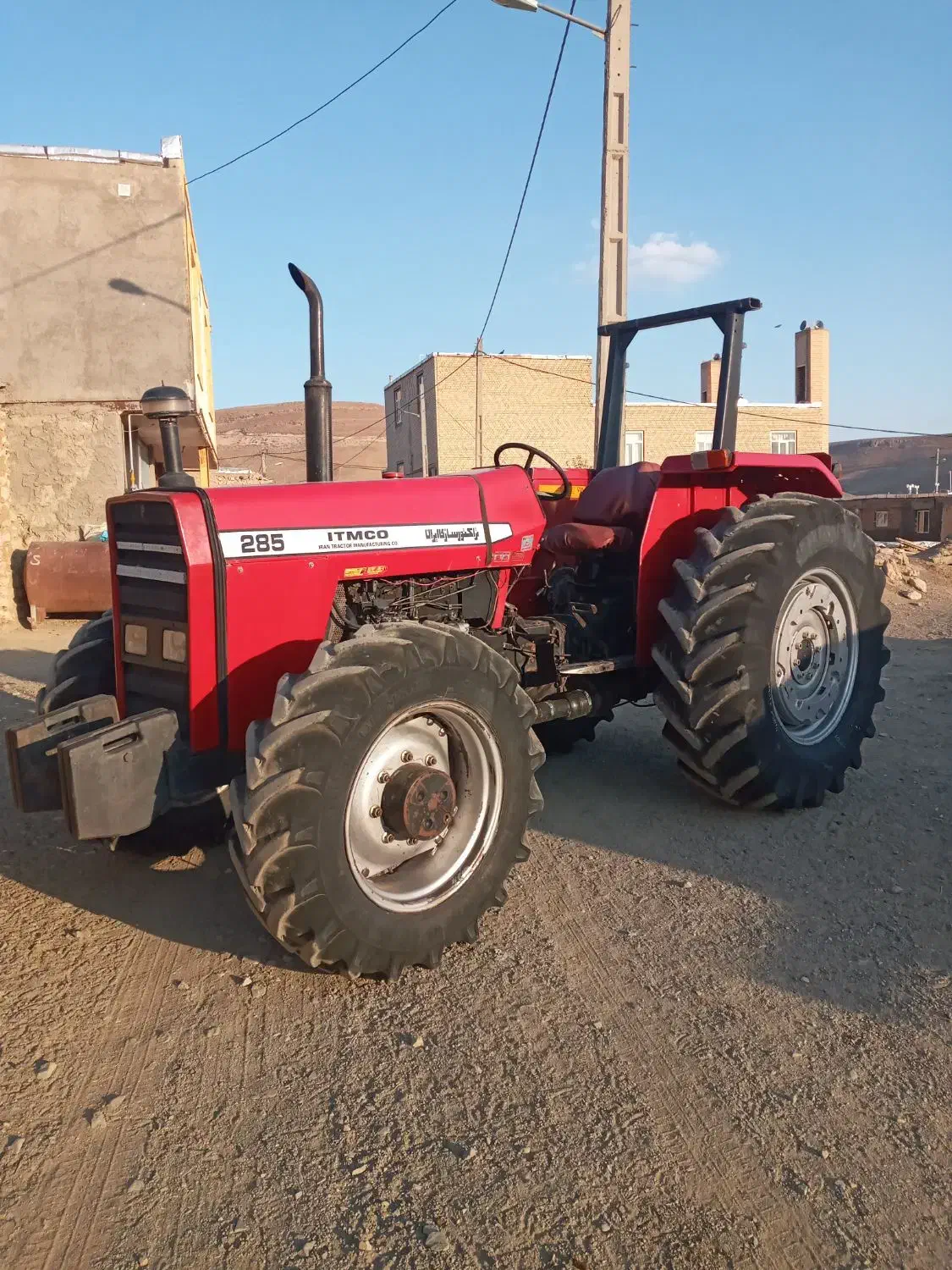 ۲۸۵ جفت کارخانه|خودرو سنگین|دیواندره, |دیوار