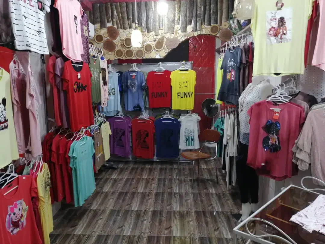 مغازه در پاساژ ولیعصر|فروش مغازه و غرفه|فولادشهر, B5|دیوار