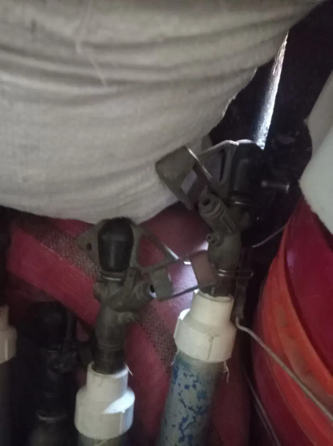 ۱۲عدد آبپاش پرود اصلی ویک عدد سمپاش برقی|ابزارآلات|خنداب, |دیوار