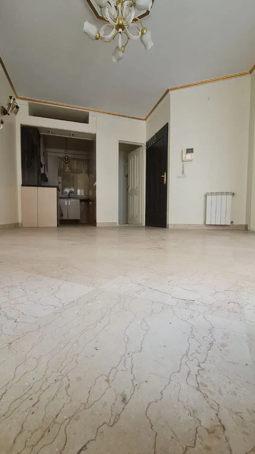 /۴۷ متر /گلستان/ اسانسور/