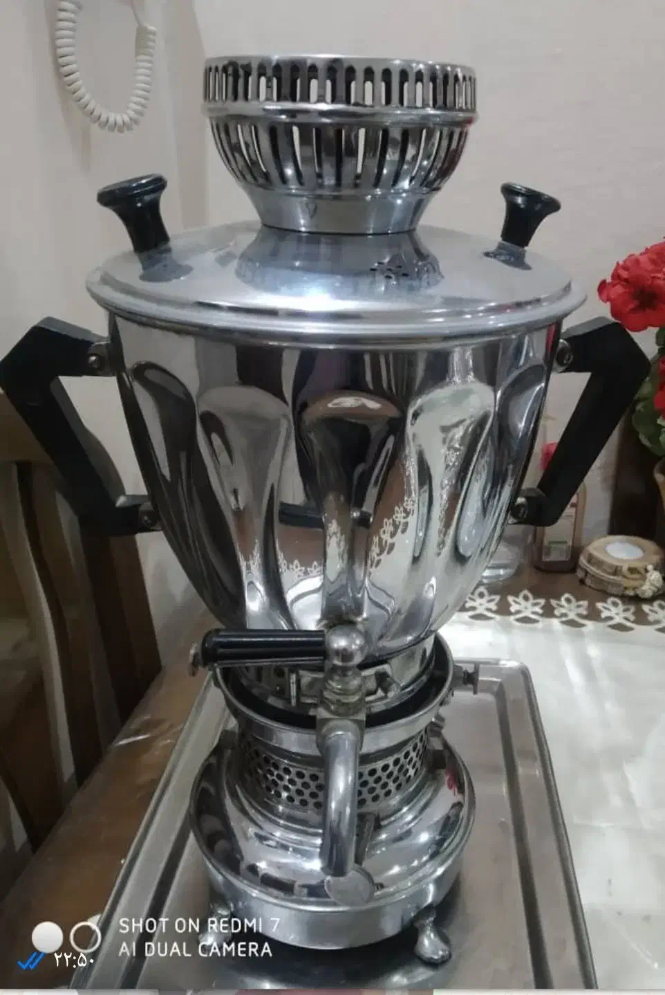 فروش یک سماور با سینی|سماور، چایساز، قهوهساز|صدرا-فارس, فاز ۲|دیوار