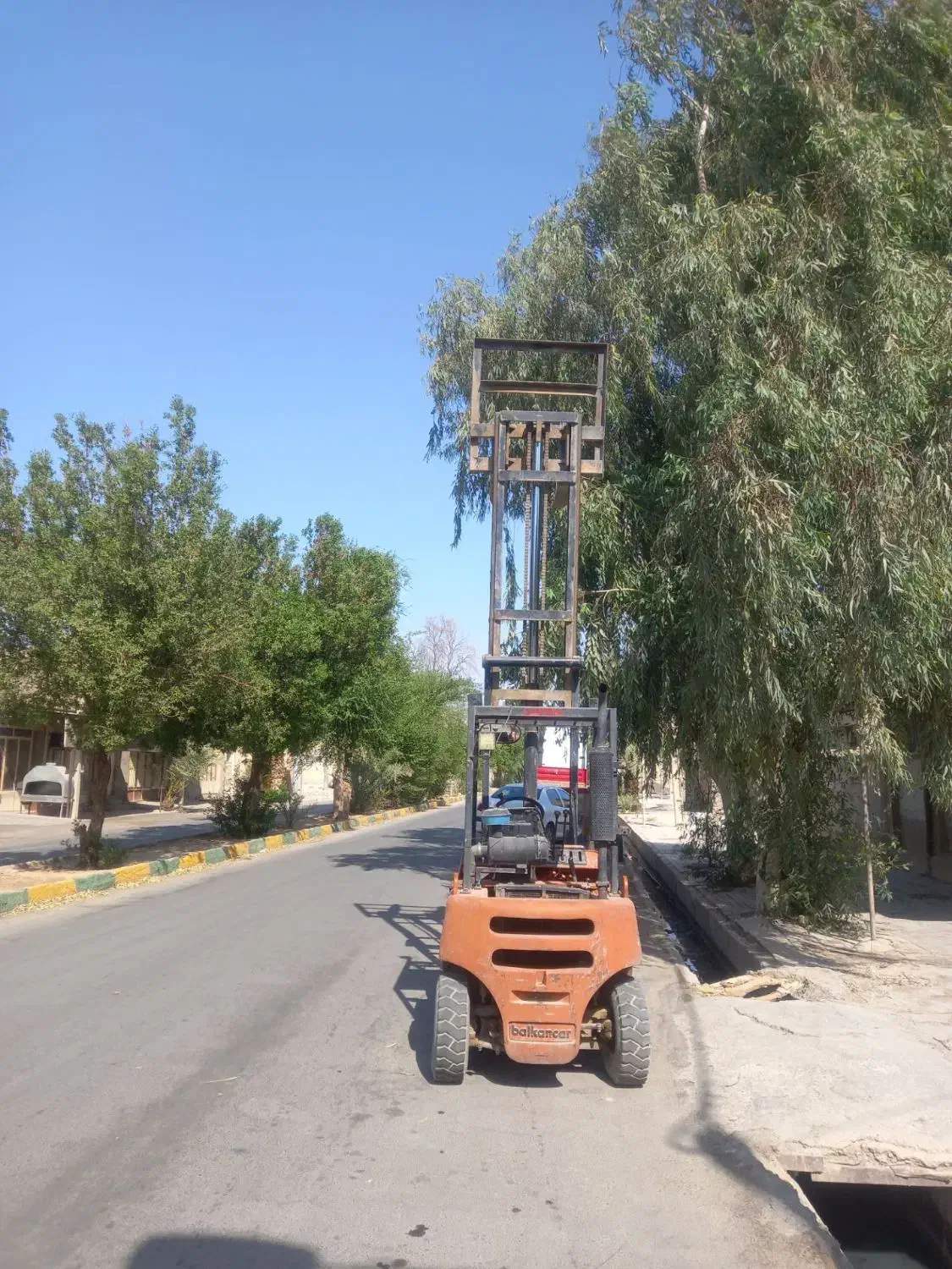 فروش لیفتراک ۲.۵  تن  دیزل|خودرو سنگین|چهاردانگه (تهران), |دیوار