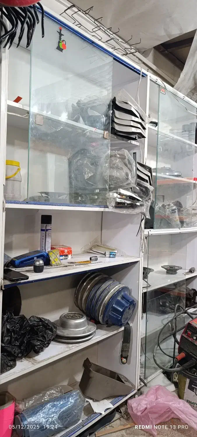 ویترین ام دی اف و ایستاد الومینیوم|بوفه، ویترین، کنسول|مرودشت, ژیان|دیوار